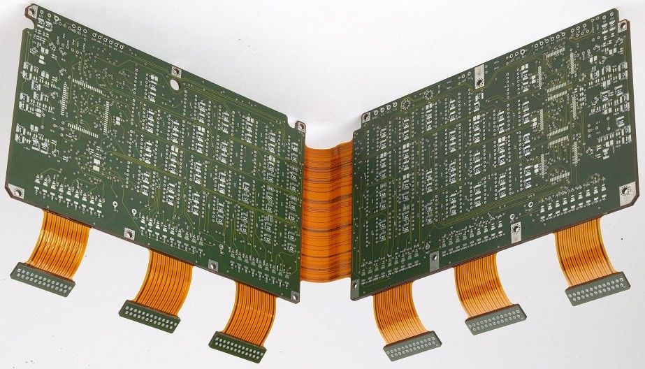 EMS PCBA με Γέμισμα Οπών Laser Προσφορά Πάχους 1.0mm 1.6mm 2mm 4mm με 1 Έτος Εγγύηση Πίνακα
