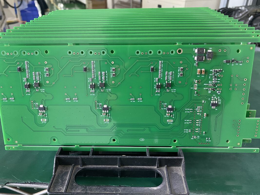 Εφοδιασμός επιφάνειας χωρίς μόλυβδο HASL Εφοδιασμός προστασίας από υπερχείλιση με έλεγχο αντίστασης που εξασφαλίζει διαρκή και ηλεκτρική διαχείριση υπερχείλισης