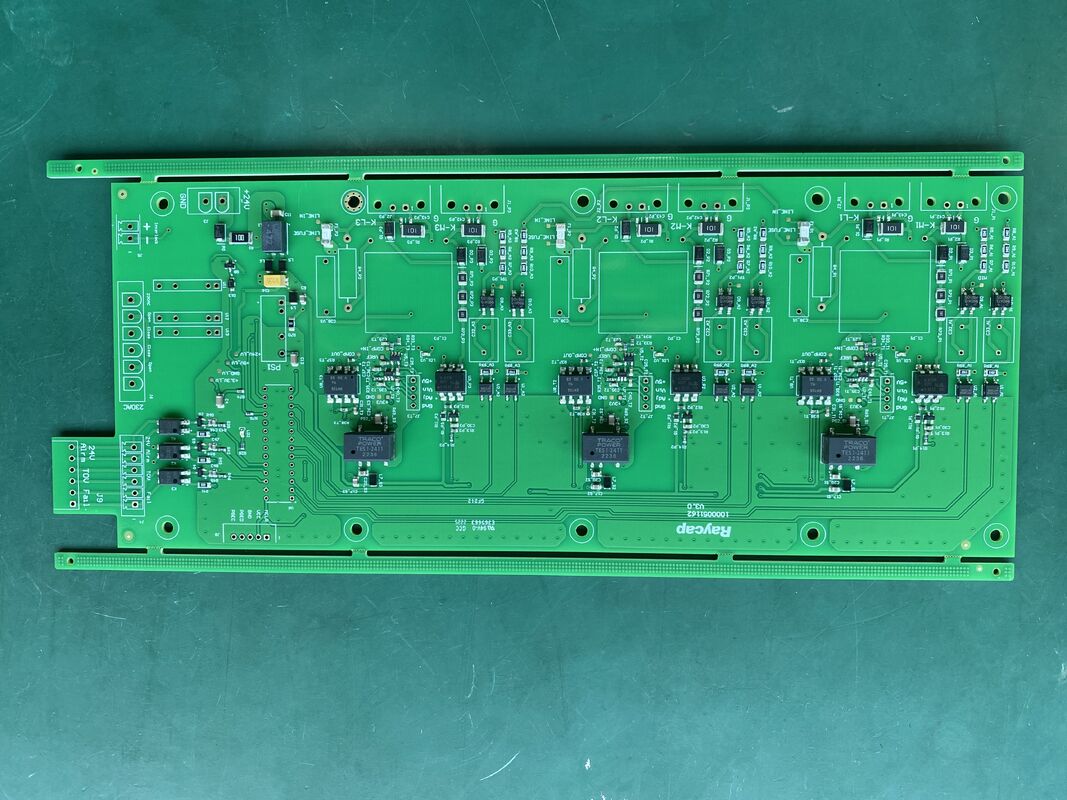 Διάμετρος τρύπας 0.1mm Συνέλευση PCB επικοινωνίας Σχεδιασμένη για να πληροί τα πρότυπα ROHS και πάχος πλάκας 0.2 έως 6mm για συνδεσιμότητα