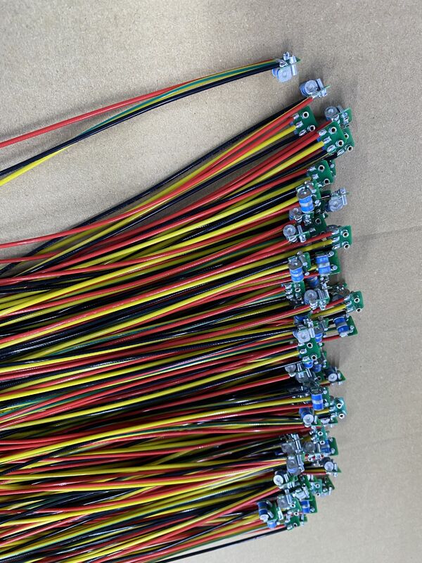 Επικοινωνιακά PCB υψηλό Tg180 βαρύ ρεύμα προσαρμοσμένο μέγεθος PCB σχεδιασμένο για διαχείριση και διανομή ηλεκτρικής ενέργειας