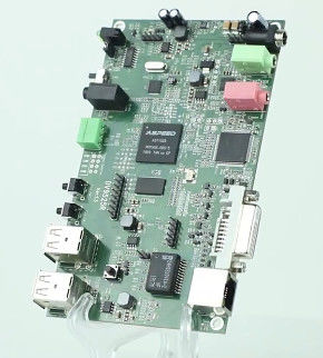 Πολυεπίπεδης συναρμολόγηση PCB Κατασκευαστής Πίνακας κυκλωμάτων νέας ενέργειας με έλεγχο αντισταθμίσεων PCB