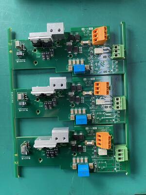 Κατασκευή PCB με πράσινη μάσκα συγκόλλησης, προσφορά πάχους 2,0mm και ελάχιστης οπής λέιζερ 0,075mm για ηλεκτρονικές συναρμολογήσεις